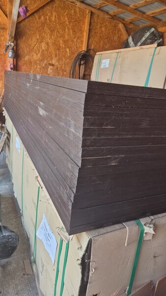 AVEM tego pentu potea semiremorca si platforma  si remorc 1250 2500 30MM